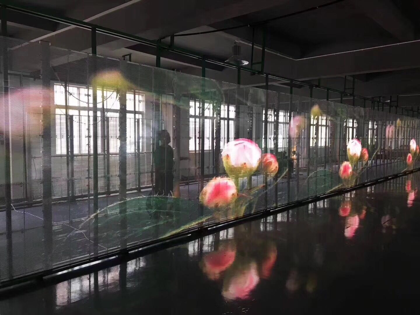 溫度對(duì)LED透明屏有哪些影響？